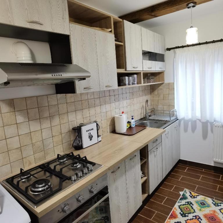 Rustic House بوستين المظهر الخارجي الصورة